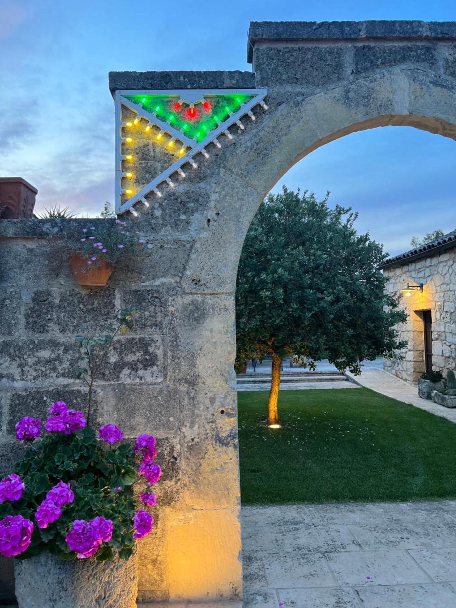 Masseria Casina Montana Corigliano dʼOtranto 外观 照片
